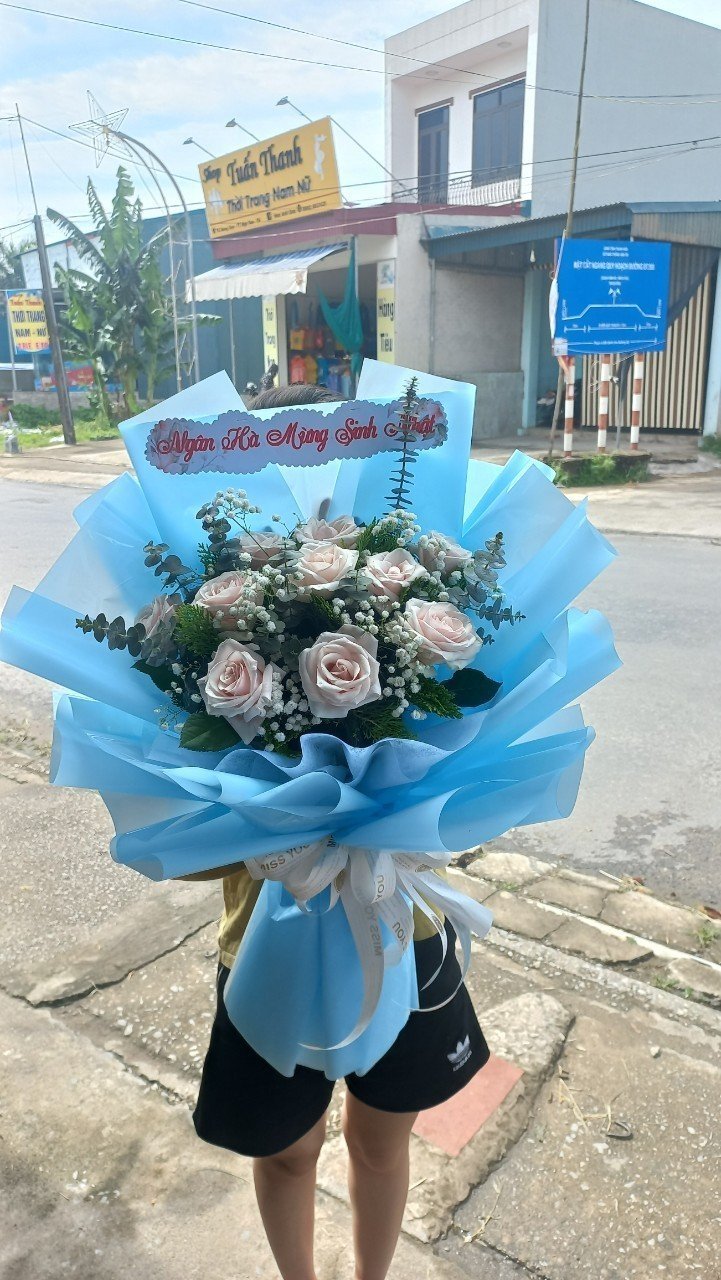 Mẫu bó hoa sinh nhật tại 	Xã Tiến Hưng	Đồng Xoài	Bình Phước